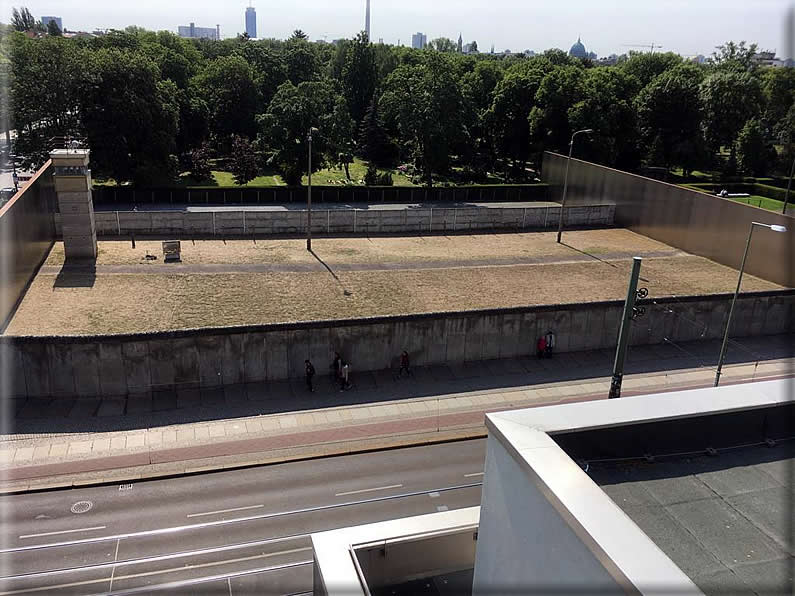 foto Muro di Berlino